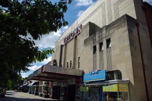 Photo d'un cinéma art-déco