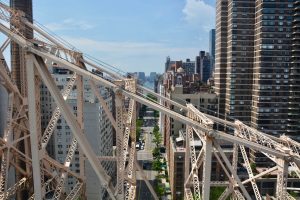 Queensboro bridge depuis le téléphérique de Roosevelt Island